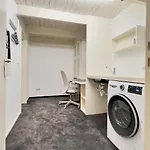 Gemuetliche Maisonettewohnung Mit Dachterrasse Am Schloss Appartement