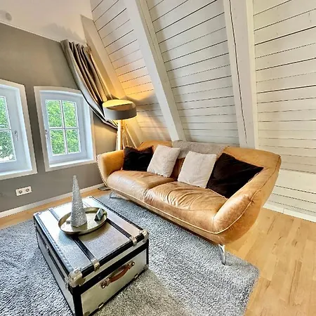 Gemuetliche Maisonettewohnung Mit Dachterrasse Am Schloss Όλντεμπουργκ